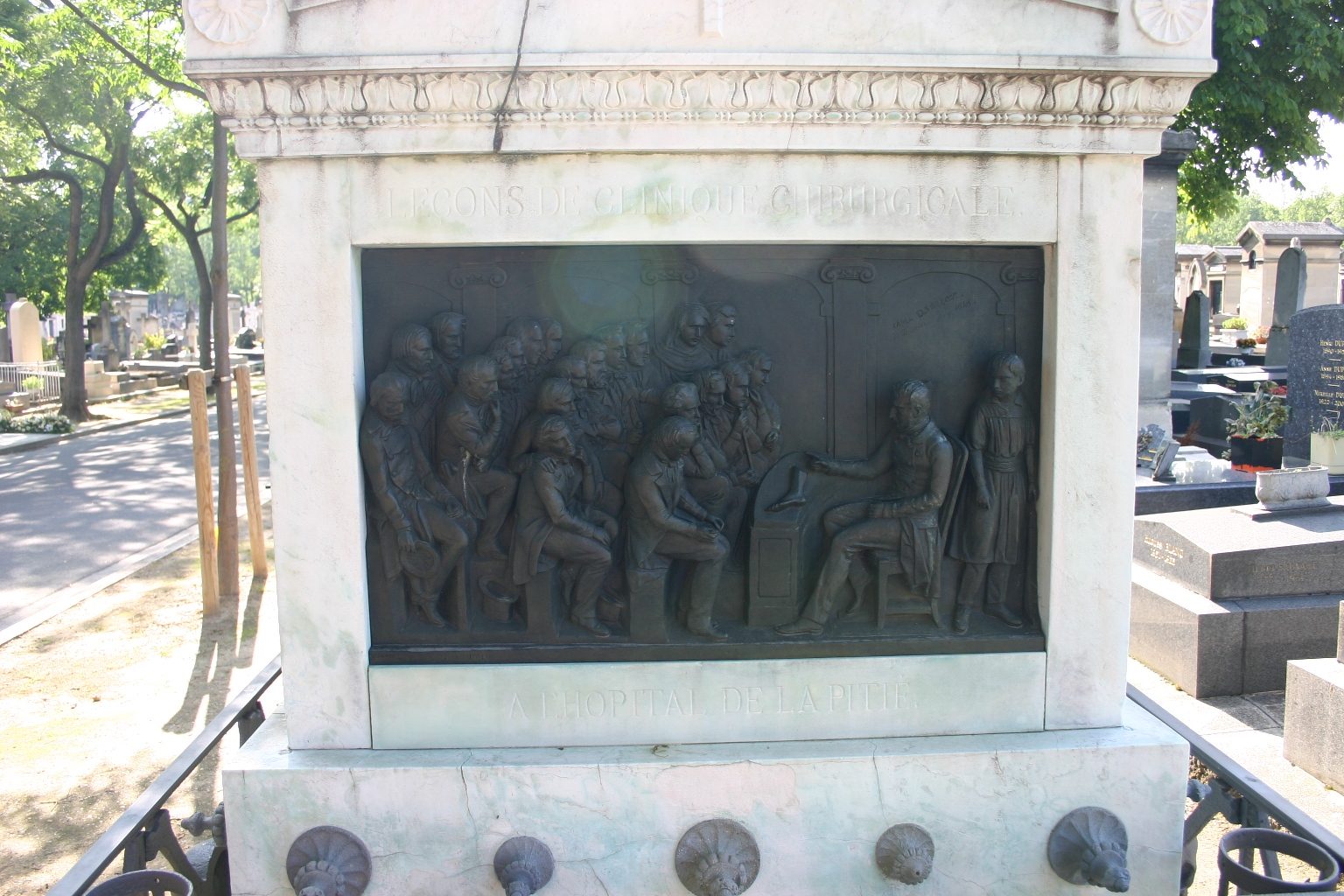 Jacques Lisfranc's tomb, Montparnasse Cemetery, Paris (5).JPG